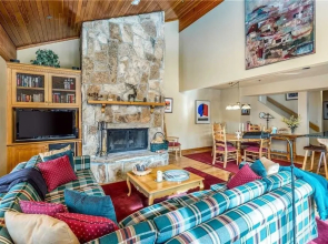 The Ridge @ Silver Lake #2 3 Bedroom Condo