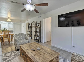 Downtown Gilbert Condo w/ Screened Porch!