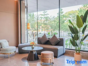 Homeinn Plus Hotel (Shenyang North Station Liaoning Provincial Government)