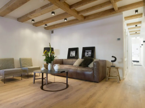 Modern & Luxurious 2 Bedroom Apartment