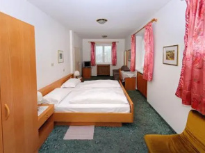 Pension Planta
