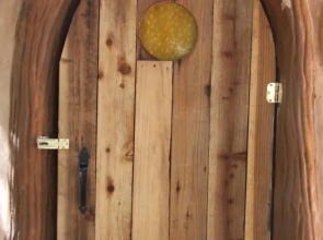 Hobbit Hut
