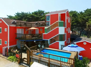 Anmyeondo Orange Bada Pension