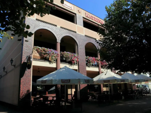 Hotel Katrina