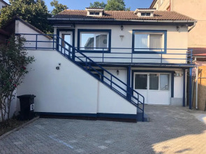 R31 Residence - Victor Hugo BAM