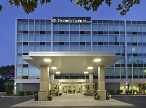 DoubleTree by Hilton Hotel Newark Ohio