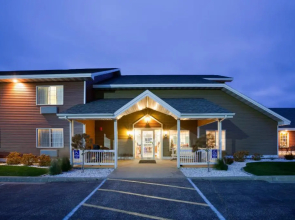 Paynesville Inn And Suites