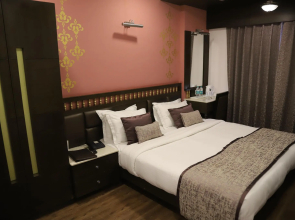 The Gandhi International