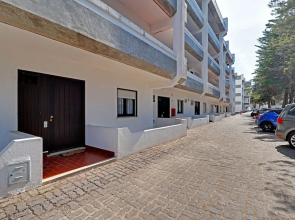 Albufeira Typical with Pool by Homing