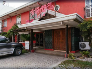 RedDoorz Plus near Abreeza Mall Davao