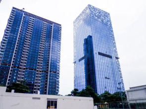 Furnished 1BR City View Casa Grande Apartment