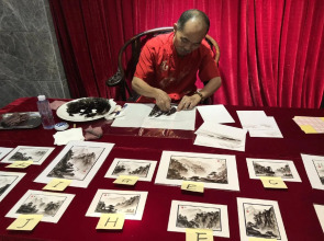 La Perle International Hotel - Free shuttle between hotel and Exhibition Center during Canton Fair & Exhibitor registration Counter