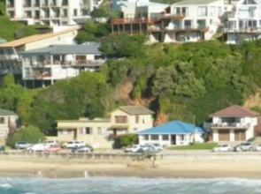 Top beach studio