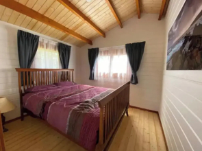 Lovely Nordic Pine Cabin Great for Couples or Family