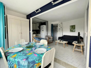 Appartement Sète, 2 pièces, 6 personnes - FR-1-338-60