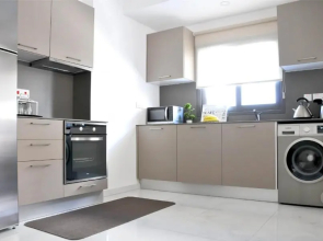 Zenobia Luxury City/Beach Apts No.1