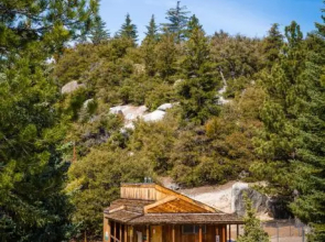 Idyllwild Camping Resort Cabin