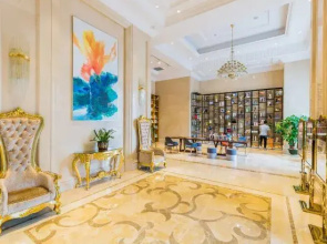 Vienna International Hotel (Zhongshan Old Town Huayi Plaza)
