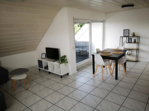 Familienfreundliche Ferienwohnung mit Wohlfühlbalkon und kostenlosem Parkplatz