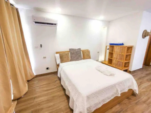 3EUROCARIBE SUITES PUNTA CANA LOS CORALES BEACH POOL WIFI 2 min front of the beach!!