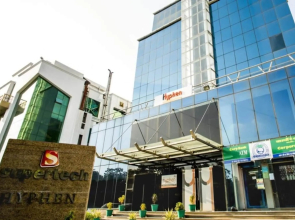 Hyphen Business Hotel