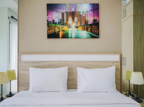 Best Location Studio Apartment at Springwood Residence