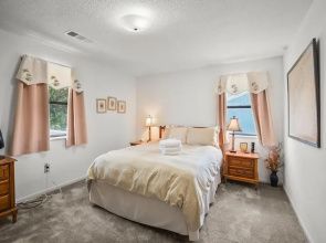 Coastal Charm With Canal Views - 419 Tarpon Blvd, Fripp Island
