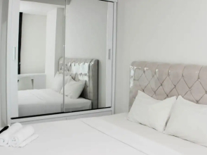 Best Choice and Comfy Studio Apartment LRT City Bekasi