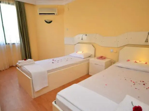Kasura Hotel