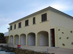 House With 2 Bedrooms in Tanaunella, With Wonderful sea View and Furnished Terrace - 200 m From the Beach