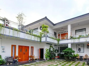 Collection O 91605 Nexdeco House Homestay Syariah