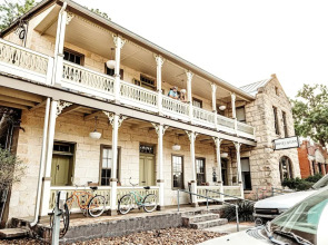 Hotel Giles