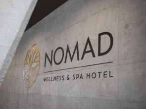 Hotel Nomad