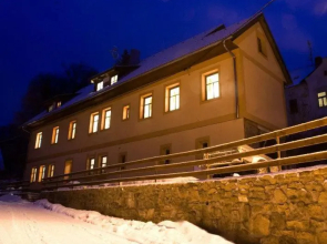 Apartmány Na Zlaté stezce ***