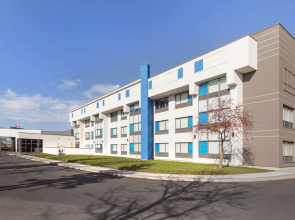 GLō Best Western Mississauga Corporate Centre