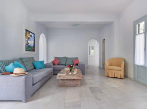 Sunset Villa in Paros