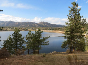 The Lake House - 3 Br Home