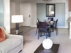 Presley Uptown Apartments