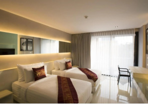 Serenotel Pattaya Beach Front