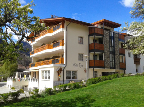 Hotel Tyrol