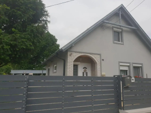 Szurke Vendeghaz Balatonkenesen