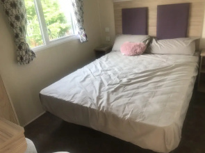 Caravan - Chapel St. Leonards 4 Bedrooms