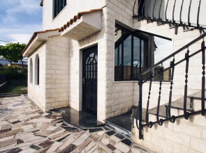 Apartment Dvori Klis