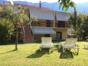 Mediterranean Holiday House & Apartments