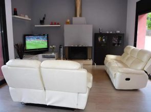Villa Sitges La Calma 10 minutes drive Sitges 2 minutes walk Garraf Park AC