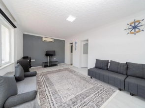 Serene House With Sea View and Garden in Muratpasa