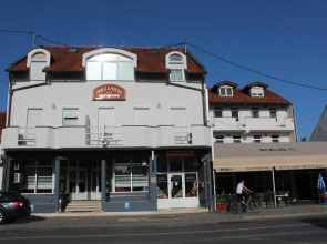 Hotel Millennium