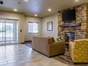 Cobblestone Hotel & Suites - Orrville