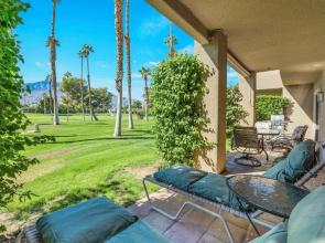 Isleta Vista Getaway