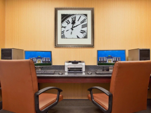 Holiday Inn Express & Suites Dayton South Franklin by IHG